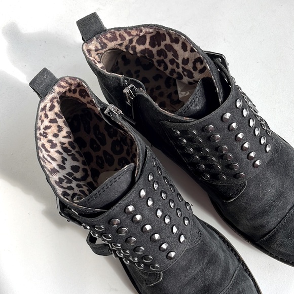 LUCKY BRAND DOSEY BOOTIES studded black suede - Picture 3 of 9